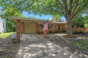 2019 Sugg Dr, Waco, TX 76710 - Photo 2