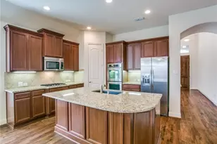 8714 Isaac St, Plano, TX 75024 - Photo 6