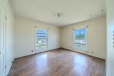 800 Mimosa Drive, Garland, TX 75040 - Photo 12
