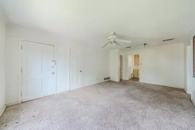 800 Mimosa Drive, Garland, TX 75040 - Photo 4