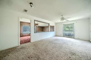 800 Mimosa Dr, Garland, TX 75040 - Photo 6