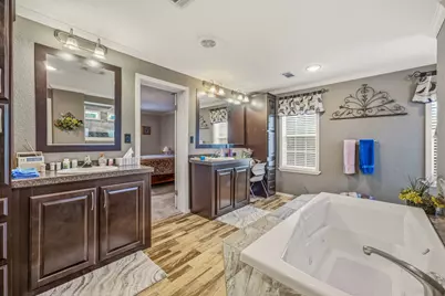 2914 Oak Court, Granbury, TX 76048 - Photo 22