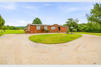 2914 Oak Court, Granbury, TX 76048 - Photo 6
