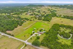 2914 Oak Ct, Granbury, TX 76048 - Photo 32