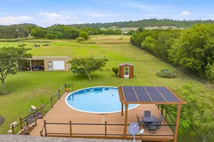 2914 Oak Ct, Granbury, TX 76048 - Photo 8