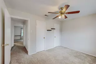 13818 Methuen Green Ln, Dallas, TX 75240 - Photo 22
