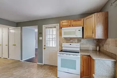 13818 Methuen Green Lane, Dallas, TX 75240 - Photo 10
