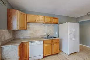 13818 Methuen Green Ln, Dallas, TX 75240 - Photo 8