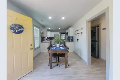 6601 Six J Court, Granbury, TX 76049 - Photo 4
