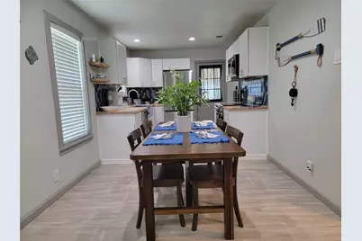 6601 Six J Court, Granbury, TX 76049 - Photo 10