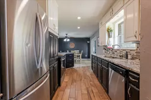 2304 SE 10th, Mineral Wells, TX 76067 - Photo 10