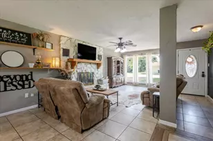 2304 SE 10th, Mineral Wells, TX 76067 - Photo 4