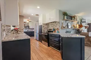 2304 SE 10th, Mineral Wells, TX 76067 - Photo 8
