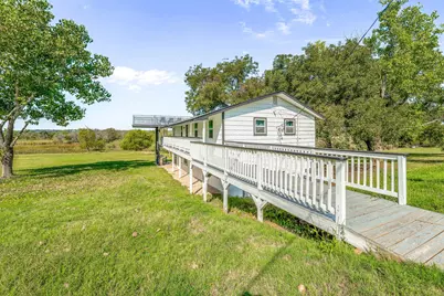 2520 Long Creek, Granbury, TX 76049 - Photo 2