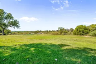 2520 Long Creek, Granbury, TX 76049 - Photo 26