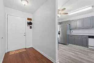 3005 18th St, Plano, TX 75074 - Photo 2