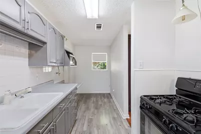 3005 18th Street, Plano, TX 75074 - Photo 6