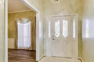 10102 Cherry Tree Dr, Dallas, TX 75243 - Photo 4