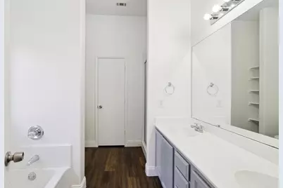 1446 Sax Leigh Drive, Dallas, TX 75241 - Photo 10