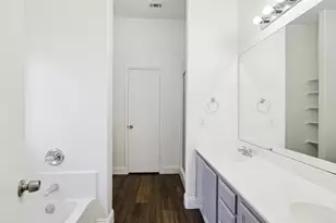 1446 Sax Leigh Dr, Dallas, TX 75241 - Photo 10