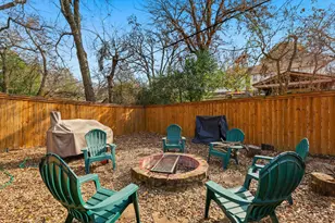 2703 Chinquapin Oak Ln, Arlington, TX 76012 - Photo 16