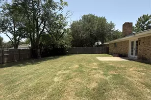 900 Prestwick St, Bedford, TX 76022 - Photo 28