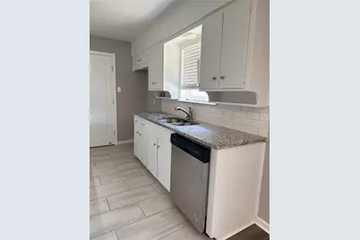 900 Prestwick Street, Bedford, TX 76022 - Photo 14