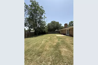 900 Prestwick Street, Bedford, TX 76022 - Photo 28
