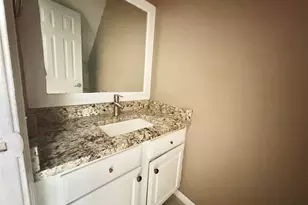8001 Rothington Rd, Dallas, TX 75227 - Photo 14