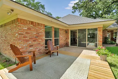 1830 Rhinevalley Drive, Arlington, TX 76012 - Photo 32
