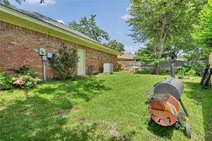 1830 Rhinevalley Dr, Arlington, TX 76012 - Photo 36