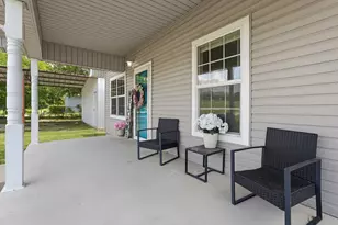 180 Trail Dr, Bowie, TX 76230 - Photo 4