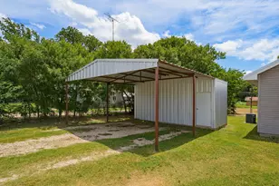 180 Trail Dr, Bowie, TX 76230 - Photo 32