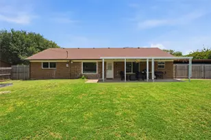 308 Oakwood Ln, Hewitt, TX 76643 - Photo 20