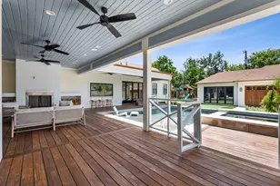 814 E Wall St, Grapevine, TX 76051 - Photo 26