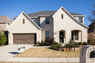 7600 Clear Rapids Dr, McKinney, TX 75071 - Photo 2