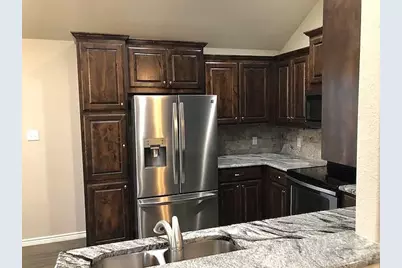 451 Silverton Drive, Granbury, TX 76049 - Photo 8