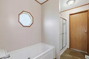1408 Old Bridge Rd, Cleburne, TX 76033 - Photo 14