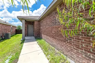 6311 Tropicana Ln, Forney, TX 75126 - Photo 2