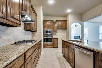 309 Harcourt Avenue, McKinney, TX 75072 - Photo 8