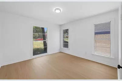 1947 Berwick Avenue, Dallas, TX 75203 - Photo 18