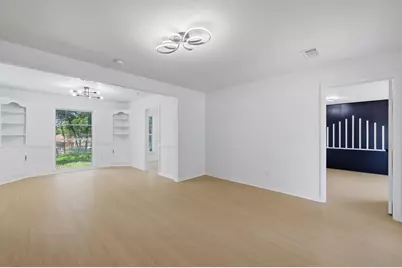 1947 Berwick Avenue, Dallas, TX 75203 - Photo 2