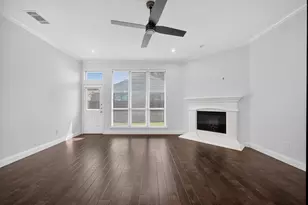 2723 Lake Way Dr, Grand Prairie, TX 75052 - Photo 6