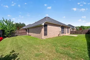 2723 Lake Way Dr, Grand Prairie, TX 75052 - Photo 30