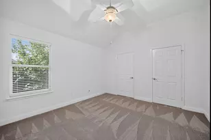2723 Lake Way Dr, Grand Prairie, TX 75052 - Photo 14