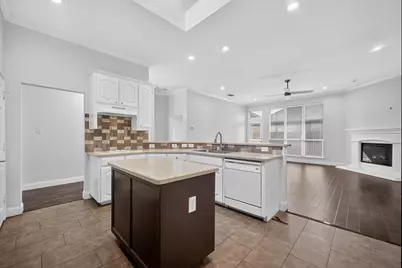 [Address not provided], Grand Prairie, TX 75052 - Photo 8