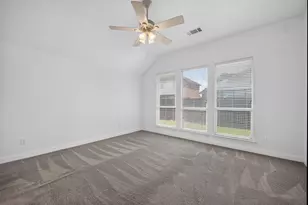 2723 Lake Way Dr, Grand Prairie, TX 75052 - Photo 20