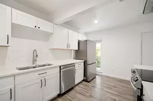 4317 Hartford St, Dallas, TX 75219 - Photo 8