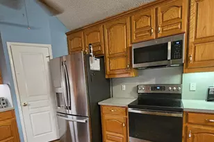 421 Bluebonnet Ln, Red Oak, TX 75154 - Photo 6