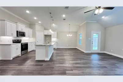 702 Moseley Lane, Greenville, TX 75402 - Photo 4